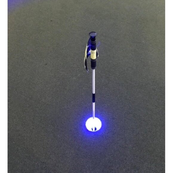 4 LED Golf Hole Lights with Lens, Light Up Night Golf, Putt-Putt Flag Cup - Picture 1 of 3